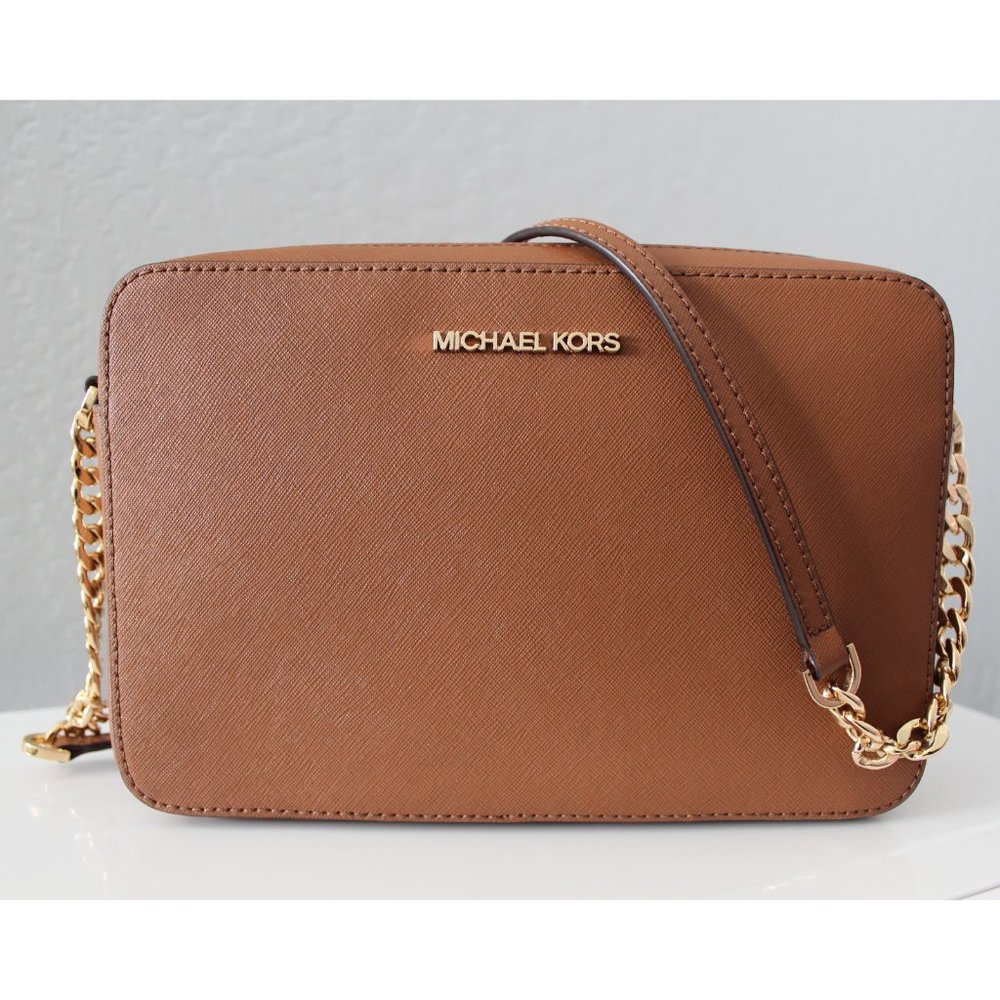 📣SOLD MK Jet Set Large East West Crossbody Bag in Luggage